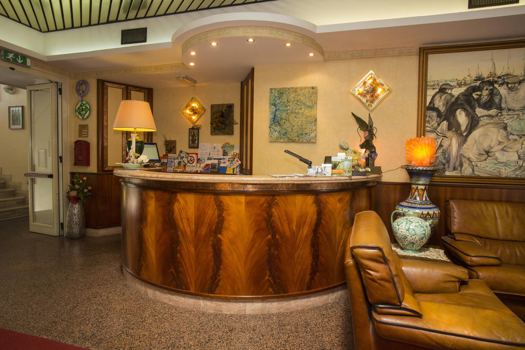 Hotel Eden Grottammare Exteriér fotografie